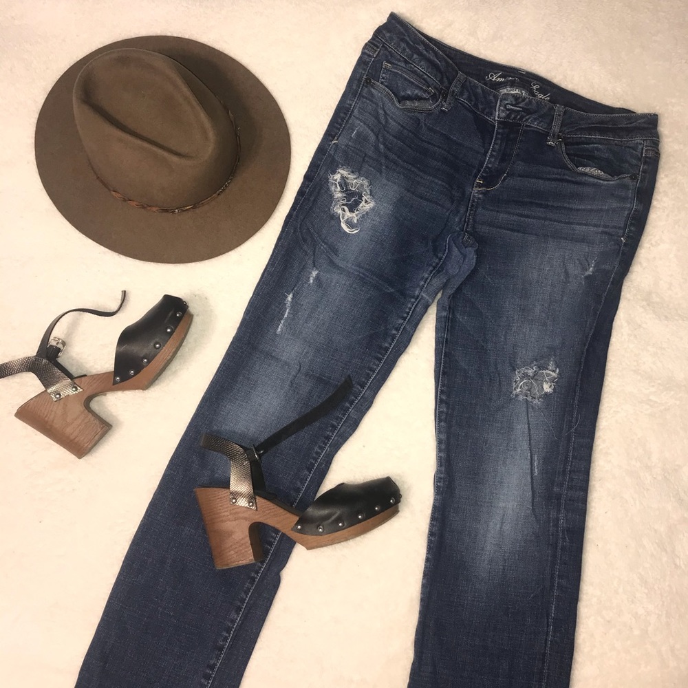 American Eagle distressed skinny jeans